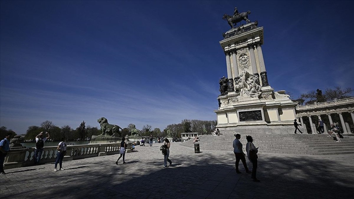İspanya aşırı sıcak havalarla mücadele ediyor
