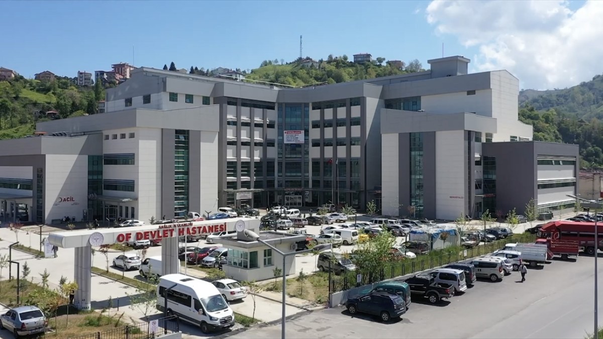 Sağlık Bakanı Koca'dan Trabzon Of Devlet Hastanesi paylaşımı