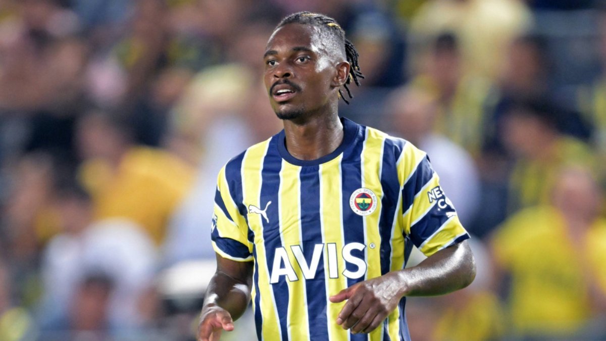 Fenerbahçe, Lincoln'un sözleşmesini askıya alabilir