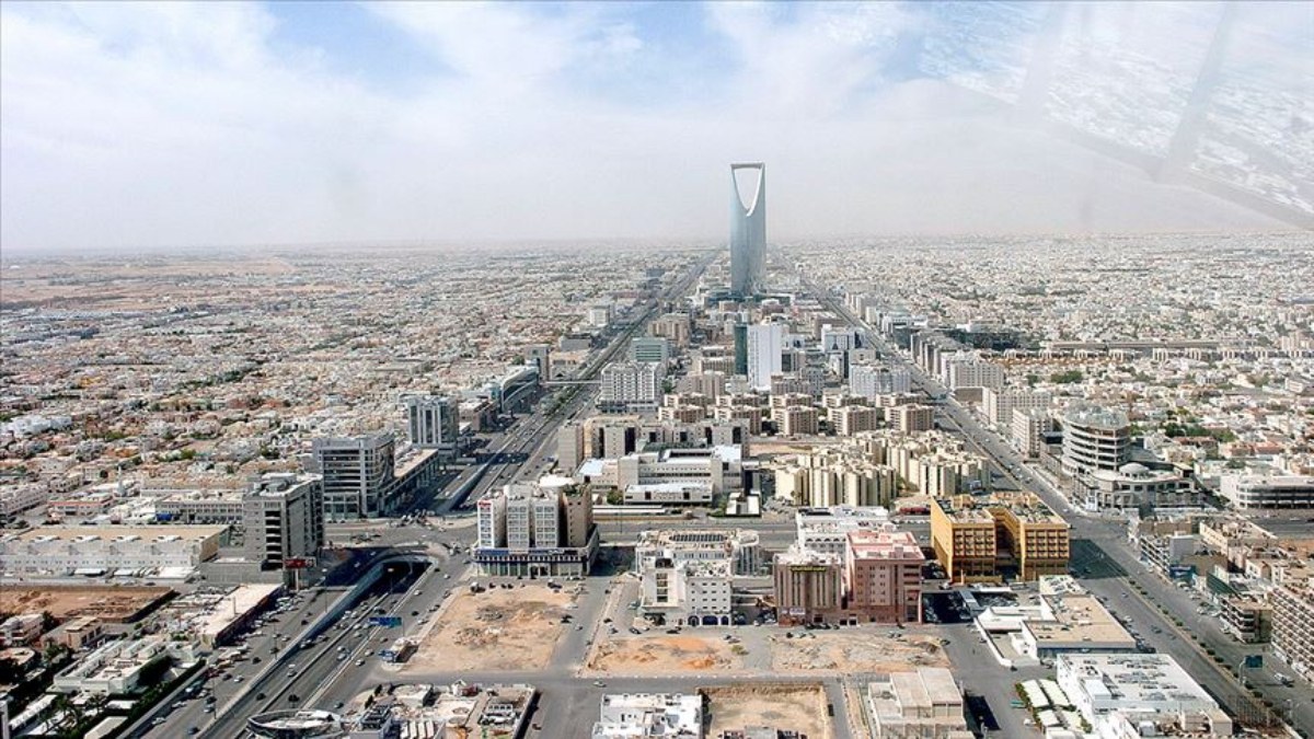 Suudi Arabistan için 'kişisel ziyaret vizesi' geliyor