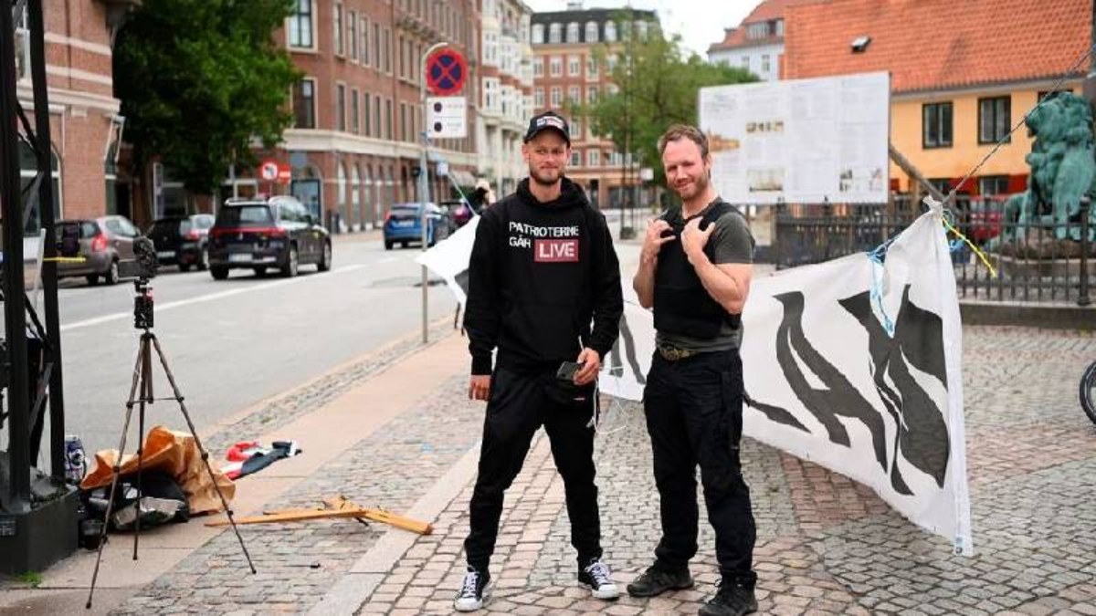 Danimarka'da Türk Büyükelçiliği önünde Kur'an-ı Kerim'e yeni saldırı