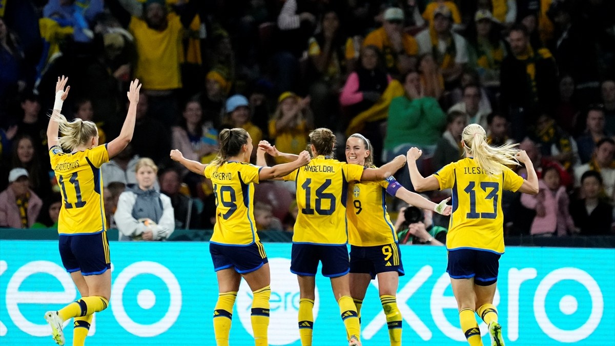 Avustralya'yı yenen İsveç, Dünya Kupası'nı üçüncü bitirdi