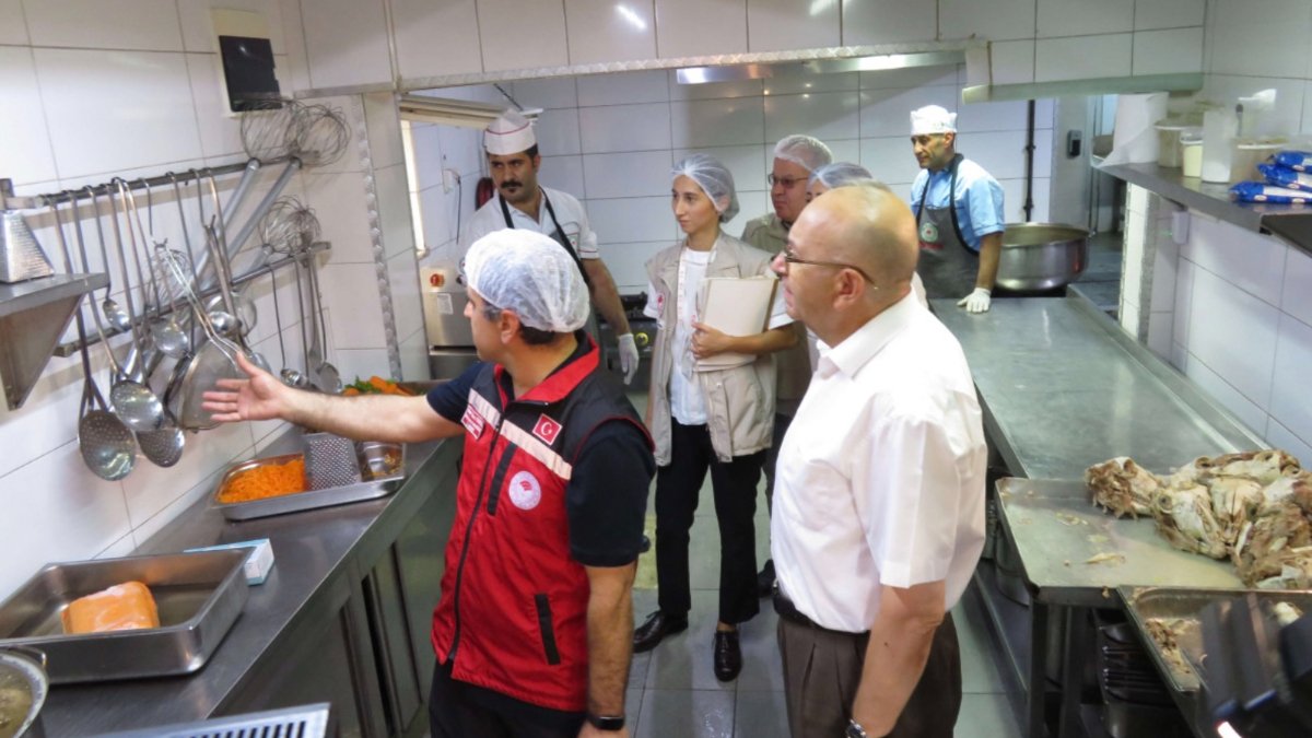 İstanbul'da gıda denetimi: 3 binin üzerinde işletmeye 75 milyon TL ceza kesildi