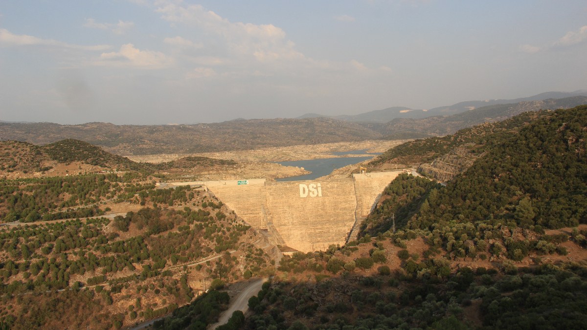 Aydın'da Adnan Menderes Barajı son yılların en düşük seviyesinde
