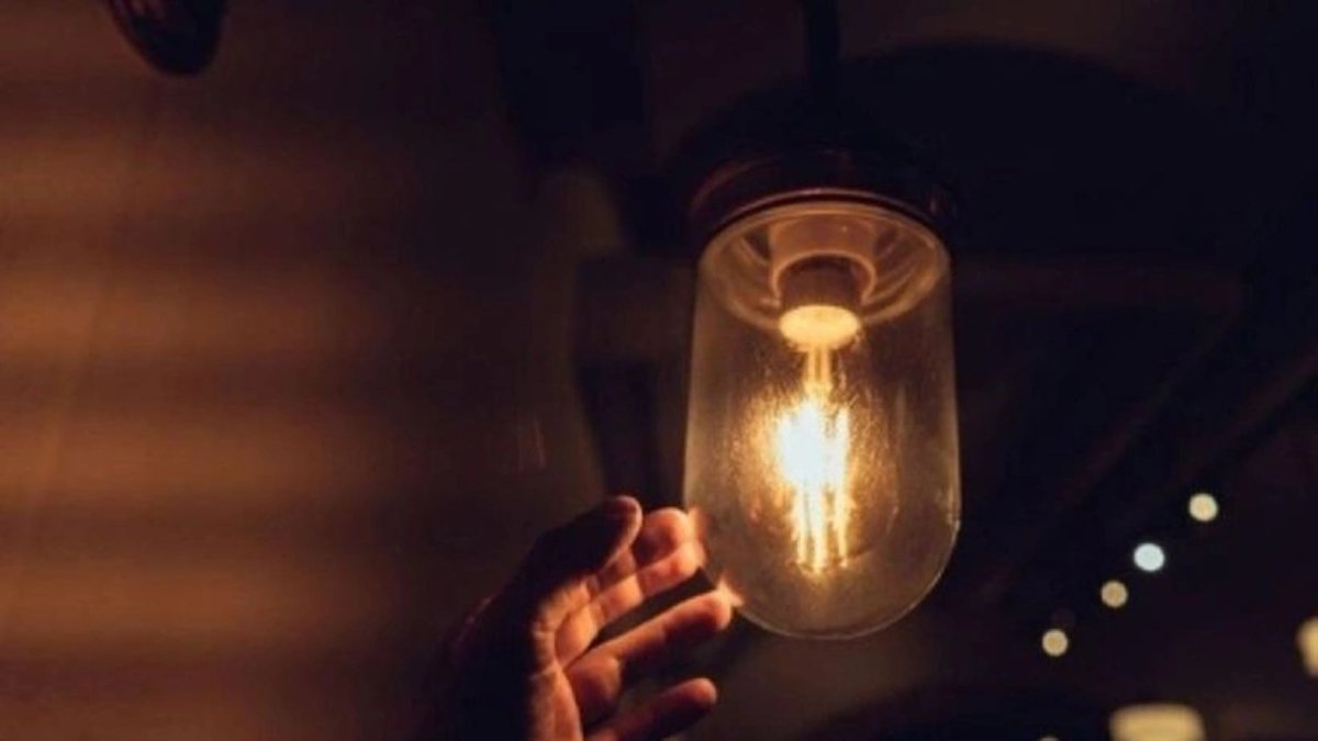 İstanbul'un o ilçelerinde elektrik kesintileri başladı! Gün boyu sürecek