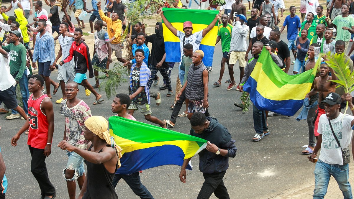 Batı, Gabon'da askeri darbeyi eleştirdi: ABD'den 'şiddetle karşı çıkıyoruz' yorumu