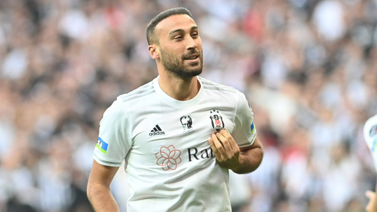 Beşiktaşlı Cenk Tosun, Melissa Vargas ve Zehra Güneş ile poz verdi! O kare beğeni topladı..