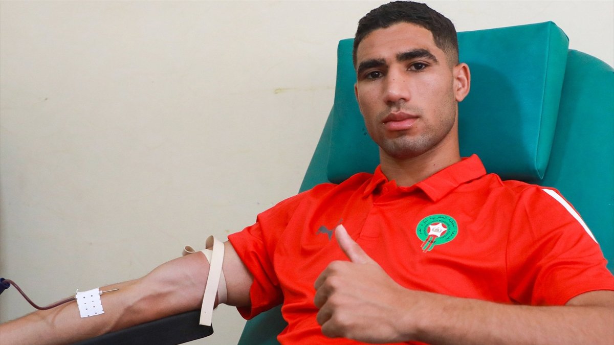 Fas Milli Futbol Takımı, depremzedeler için kan bağışında bulundu