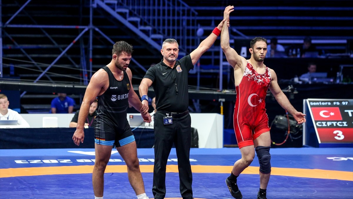 Milli güreşçi İbrahim Çiftçi, Olimpiyat kotasına hak kazandı