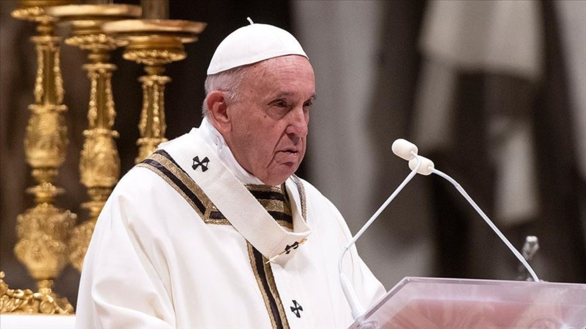 Papa Franciscus: Dünya nükleer savaşın eşiğinde