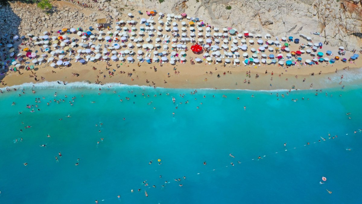 Antalya, 8 ayda 10,8 milyon turist ağırladı