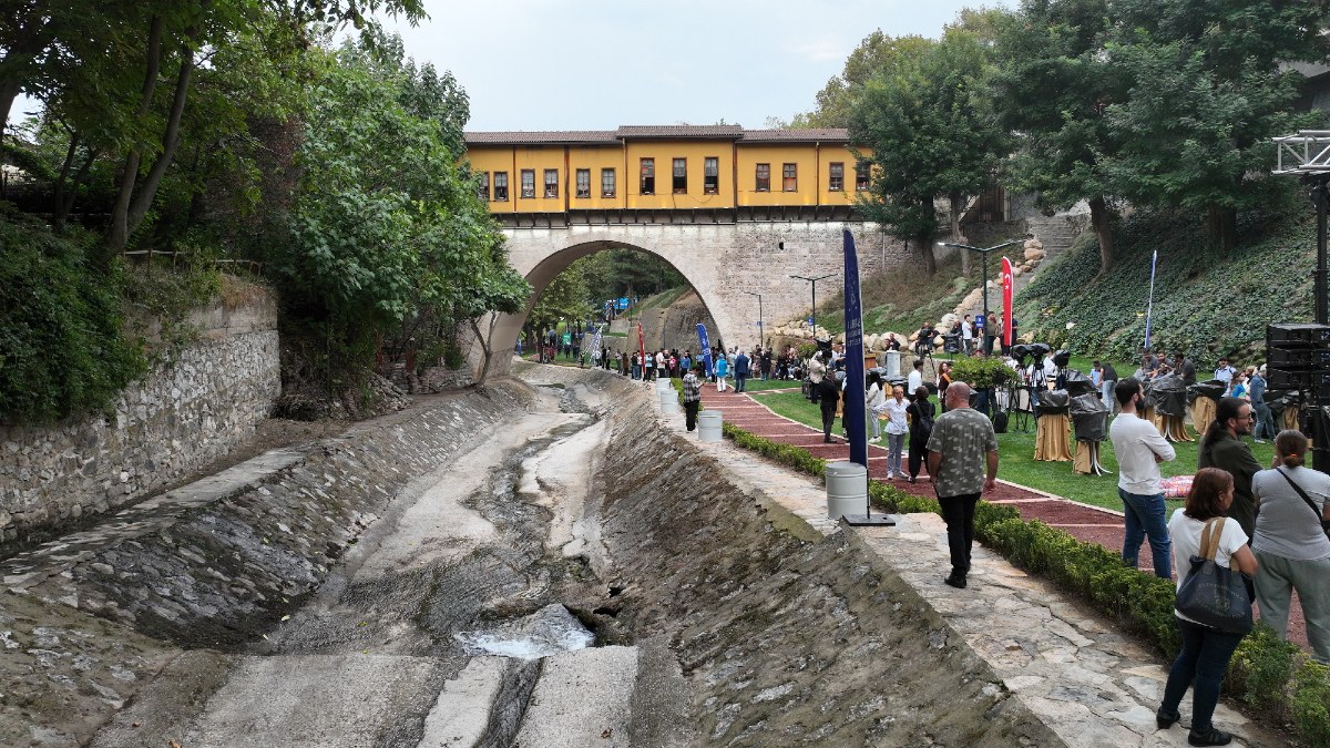 Bursa Büyükşehir Belediyesi Gökdere'nin huzur koridoru Irgandı Parkı'nı açtı