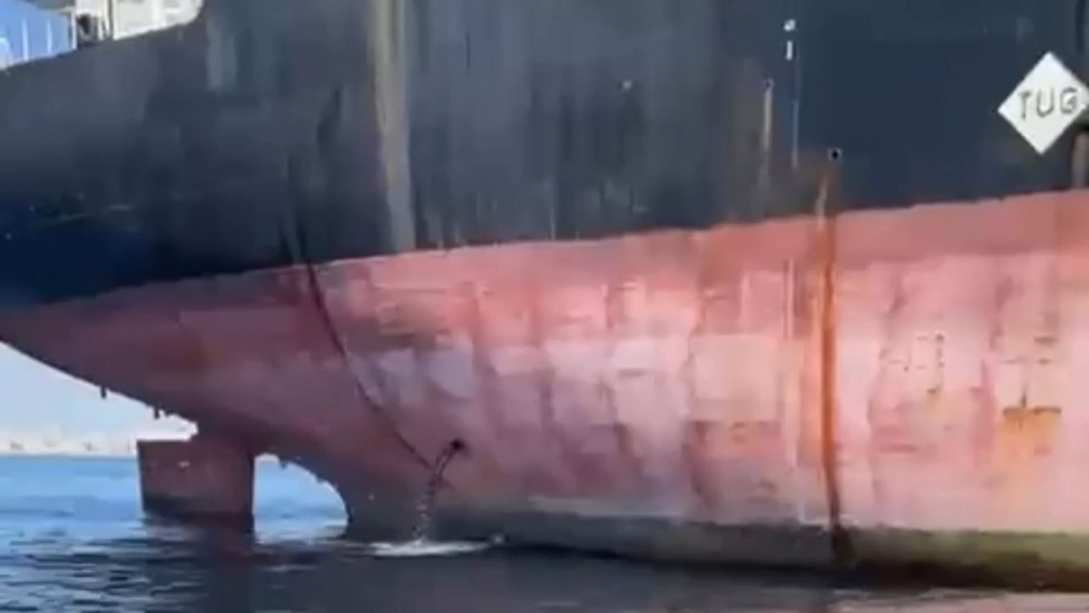 Marmara Denizi'ni kirleten Liberya bandıralı gemiye para cezası
