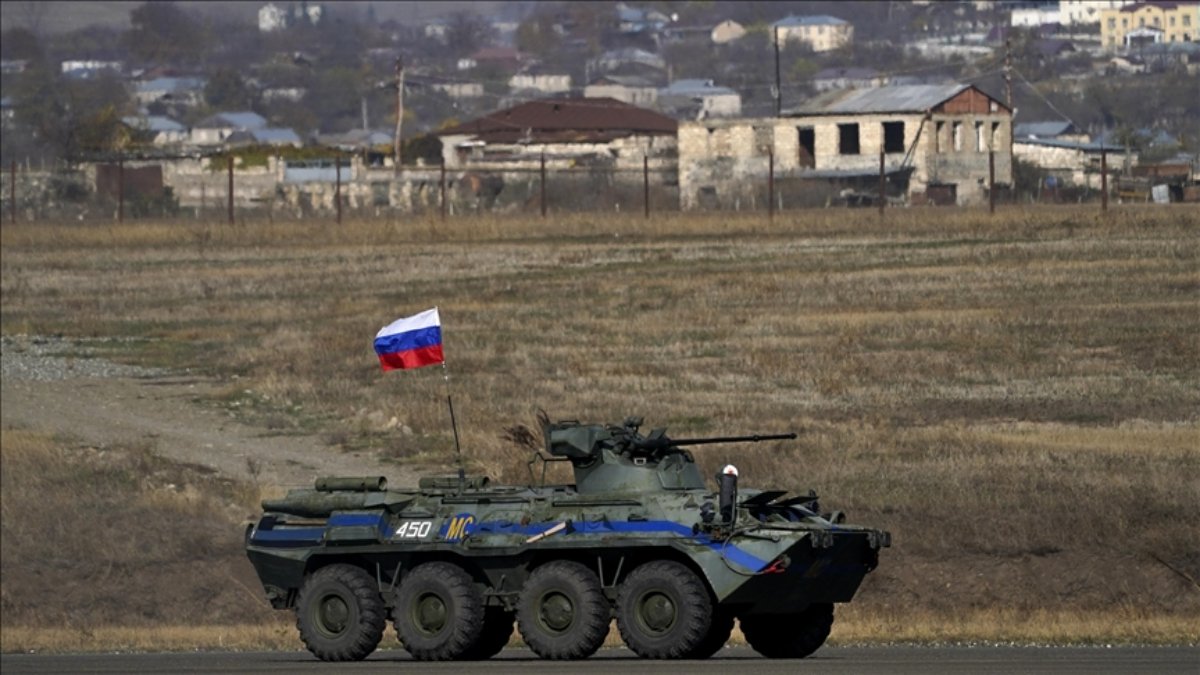 Rusya'dan Ermenistan'a ziyaret! Rus Barış Gücü'nün Karabağ'dan çekilmesi görüşülecek