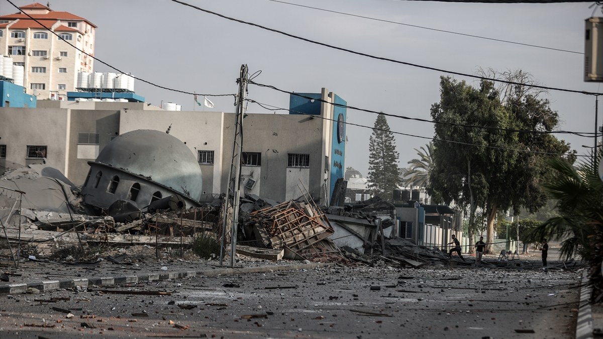 İsrail hava saldırılarında Gazze Şeridi'nde 7 cami yıkıldı