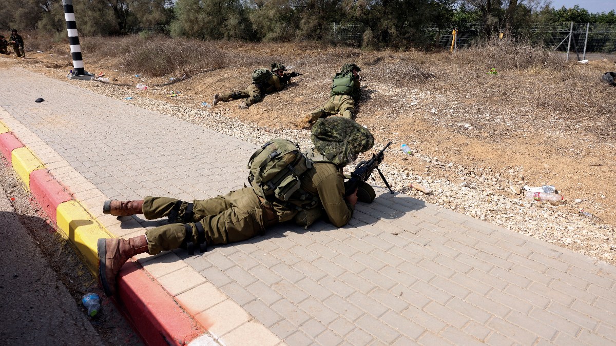İsrail'in Gazze'ye olası kara operasyonunda yaşanabilecekler mercek altında