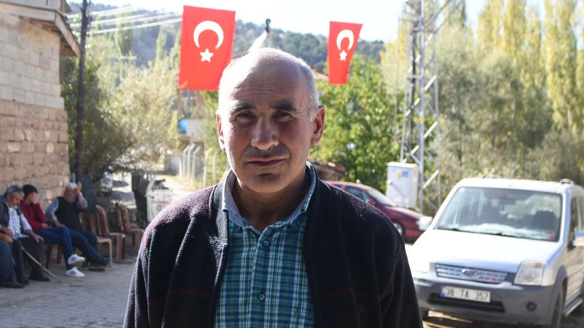Kayseri'de teröristlerin şehit ettiği veterinerin babası: Bin evlat kazandım
