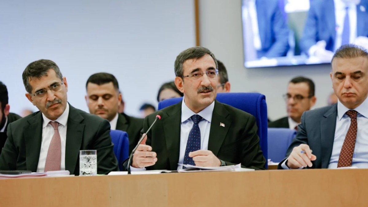 Cumhurbaşkanı Yardımcısı Cevdet Yılmaz'dan kur değerlendirmesi
