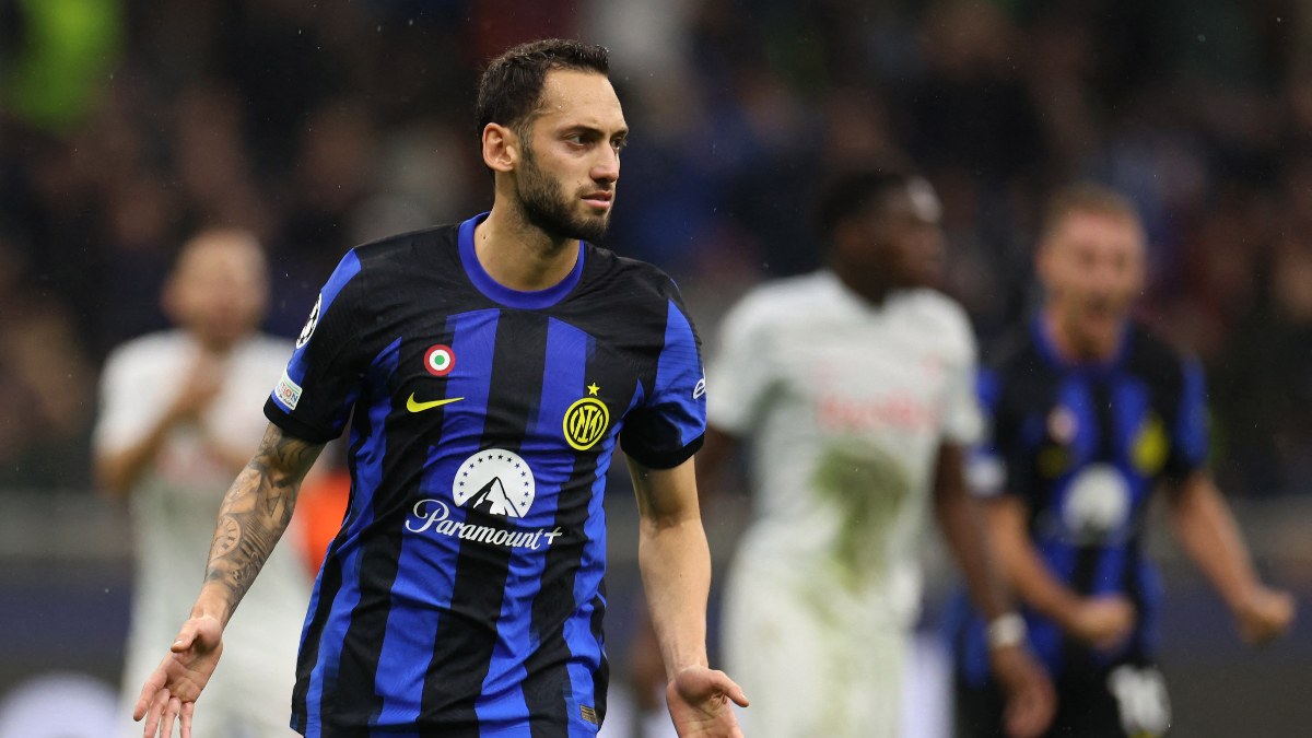 Inter, Hakan Çalhanoğlu'nun golüyle Salzburg'u yendi