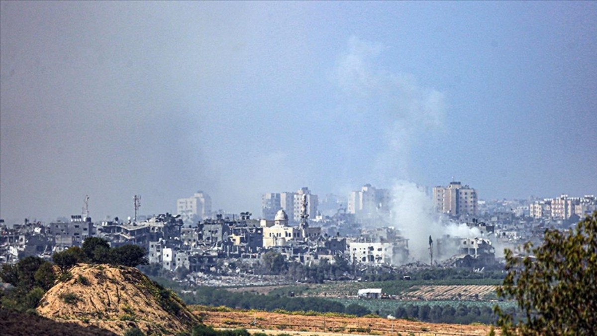 İsrail'den Gazze'ye 18 günde bir atom bombası gücünde patlayıcı atıldı