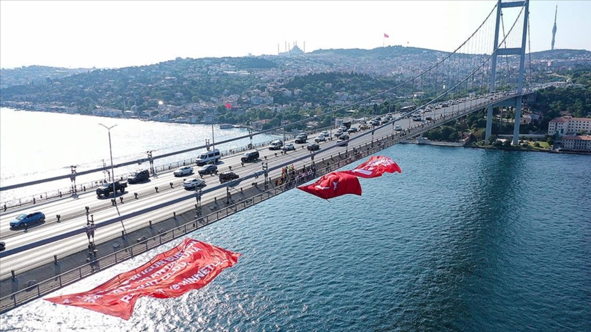 15 Temmuz Şehitler Köprüsü açık mı, kapalı mı? Geçiş saatleri kısıtlandı