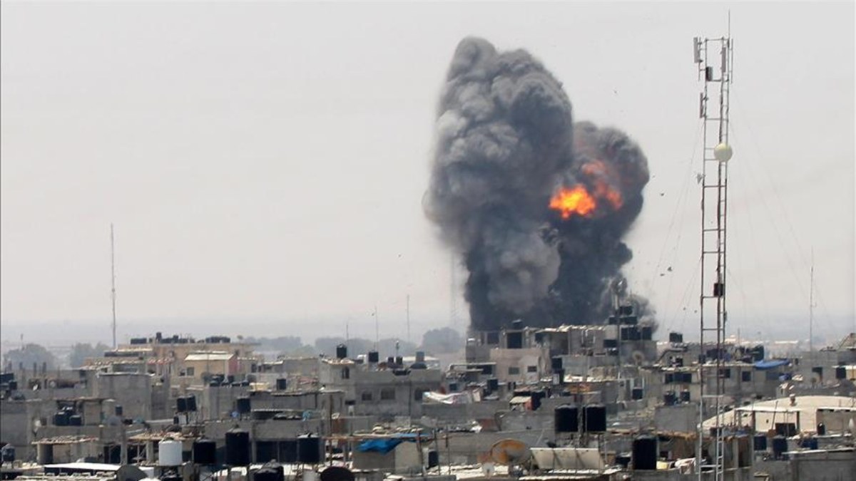 İsrail'den Gazze'ye son 24 saatte 250'den fazla hava saldırısı