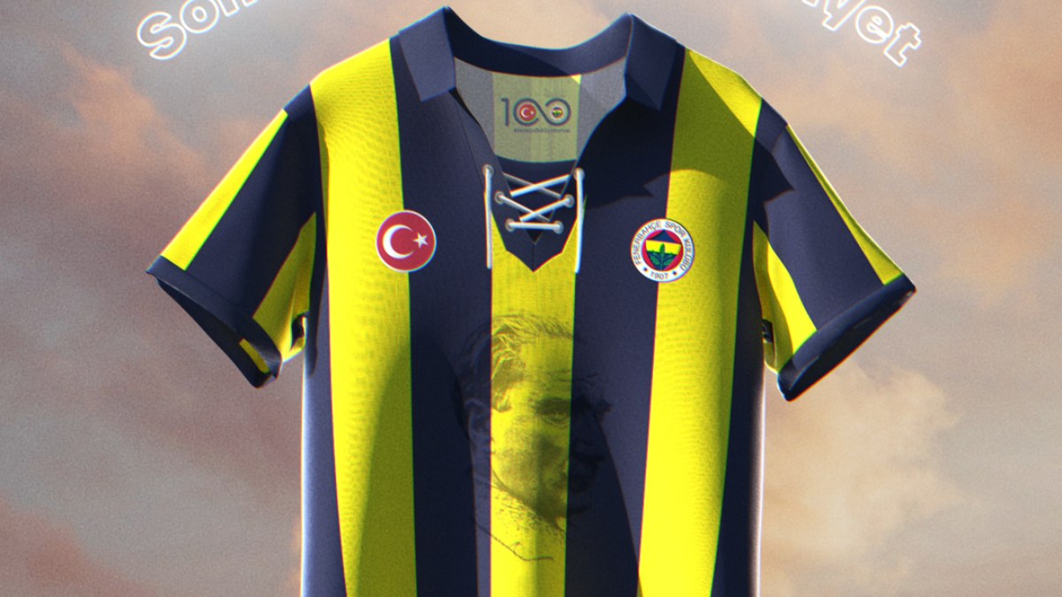 Fenerbahçe'den Cumhuriyet'in 100. yılına özel forma! Tasarım beğenildi