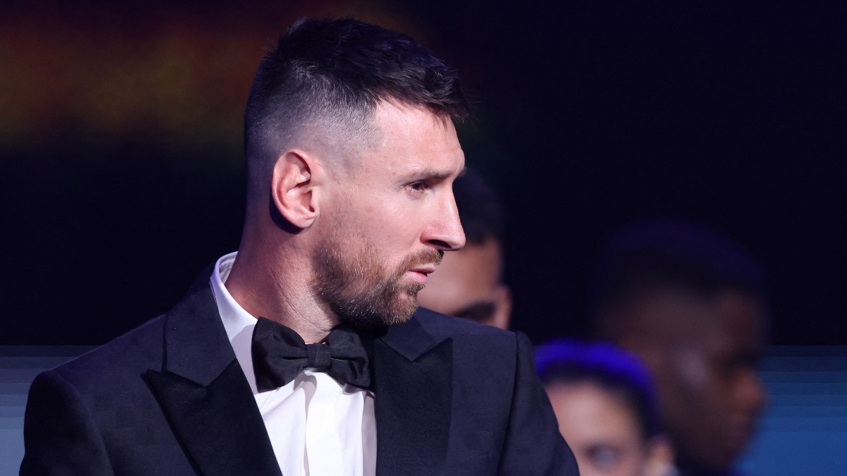 Ballon d'Or ödülünün sahibi 8. kez Lionel Messi oldu