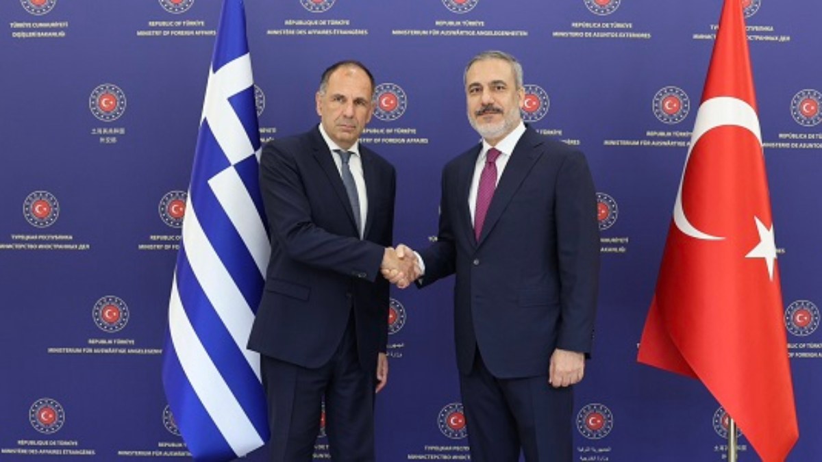 Dışişleri Bakanı Hakan Fidan, Yunan mevkidaşı Gerapetritis ile görüştü