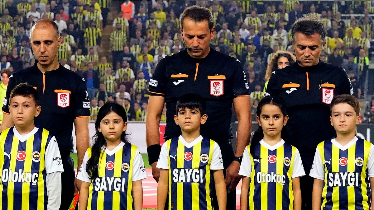 Kemal Yılmaz'dan veda! Yardımcı hakemliği bıraktı