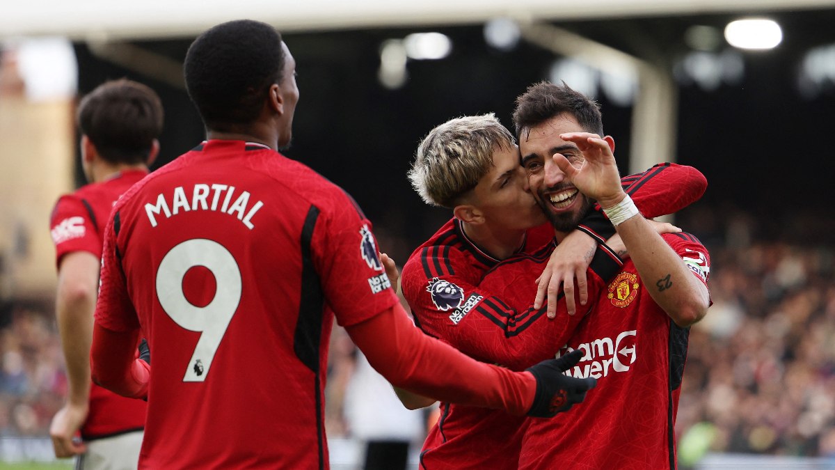 Manchester United, Fulham'ı son dakikada yıktı!