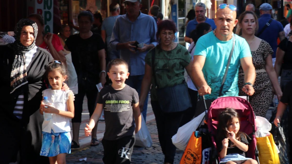 Βούλγαροι και Έλληνες αγοράζουν τα φάρμακά τους στην Αδριανούπολη
