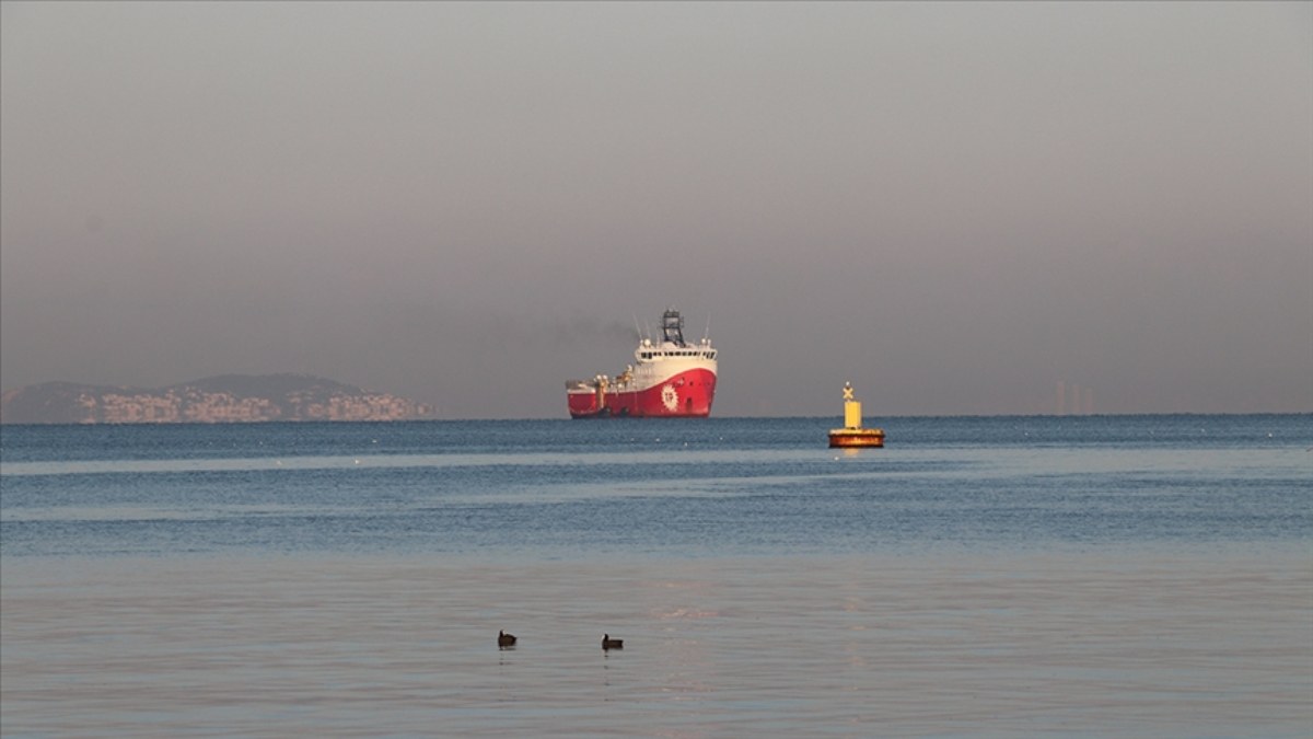 Yeni müjdeler gelebilir! TPAO'ya Karadeniz'de 4 saha için 8 yıl süreyle petrol arama ruhsatı