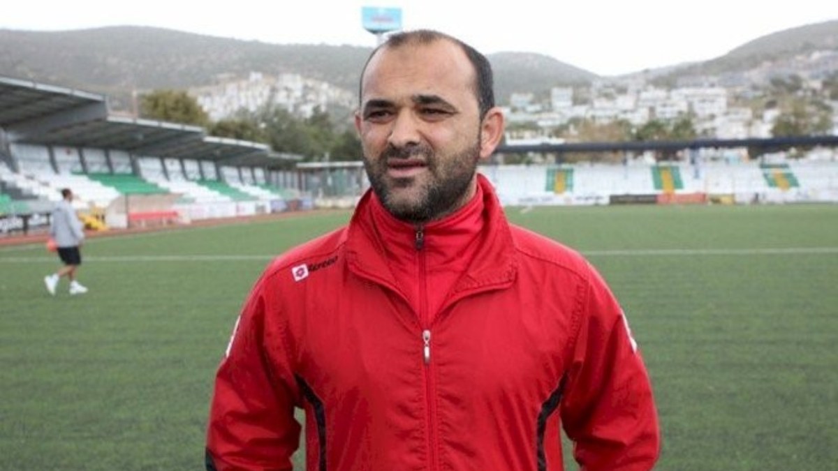 Balıkesirspor'un yeni çalıştırıcısı İsmail Cem Cambaz oldu