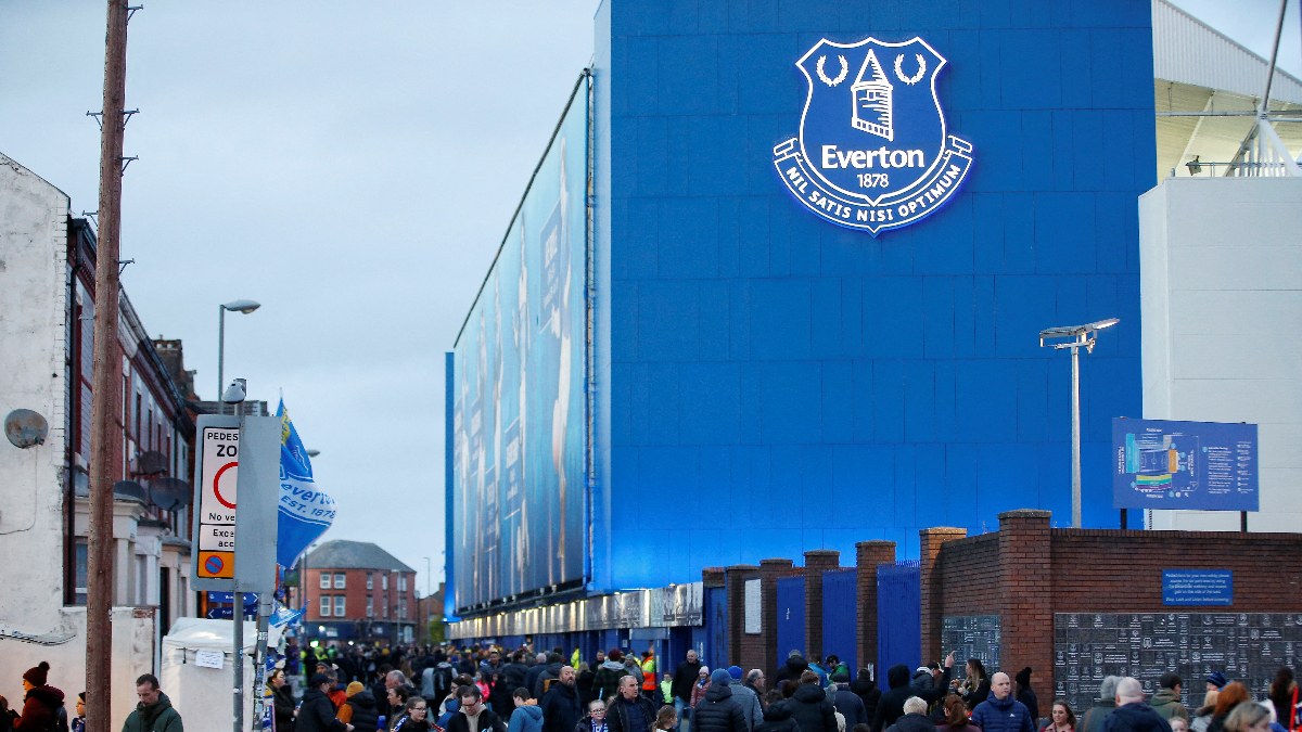 Premier Lig'de tarihi ceza! Everton'un 10 puanı silindi