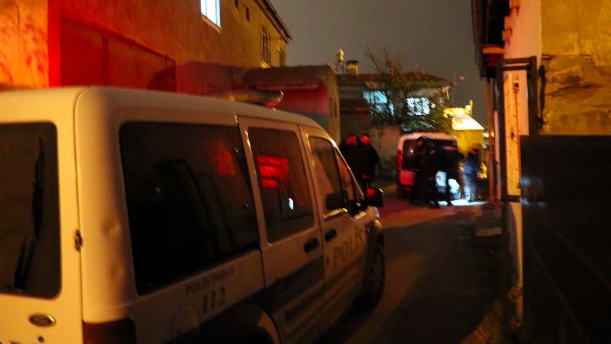 Kayseri'de bir kişi pompalı tüfekle husumetlisinin annesini başından yaraladı
