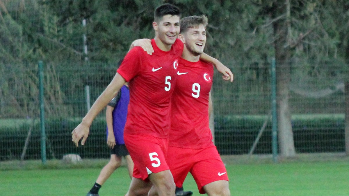 19 Yaş Altı Milli Futbol Takımı, Yunanistan'ı tek golle geçti