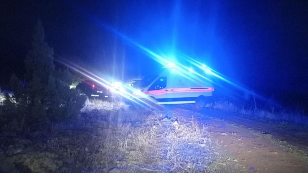 Isparta'da cesedi yol kenarına bırakan zanlılar karakola giderek cinayeti itiraf etti