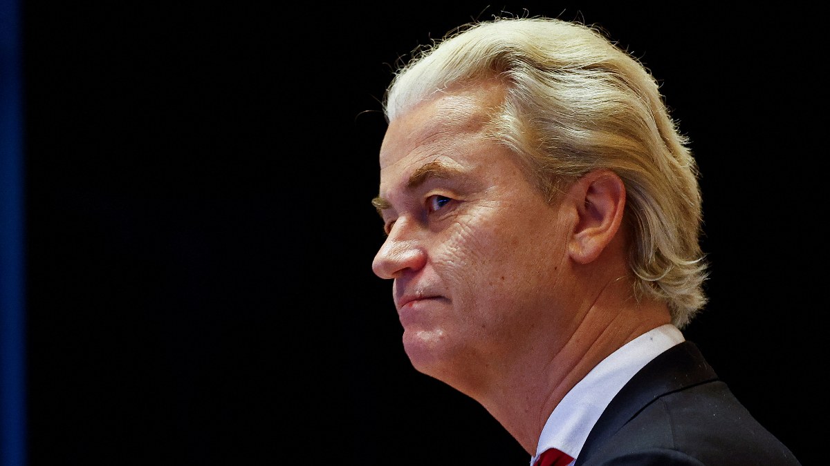 Wilders'in koalisyon görüşmeleri için seçtiği Gom van Strien, dolandırıcılıkla suçlanıyor