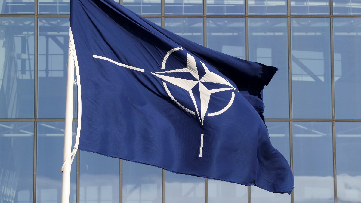 NATO'da genel sekreterlik tartışması: Yüzde 2 savunma harcaması öne çıktı