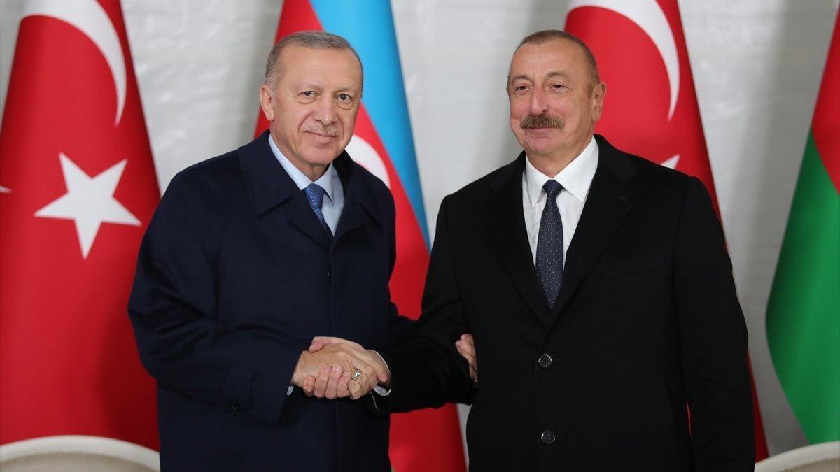 Sarsılmaz kardeşlik! Azerbaycan, zor günde Türkiye'nin yanında oldu