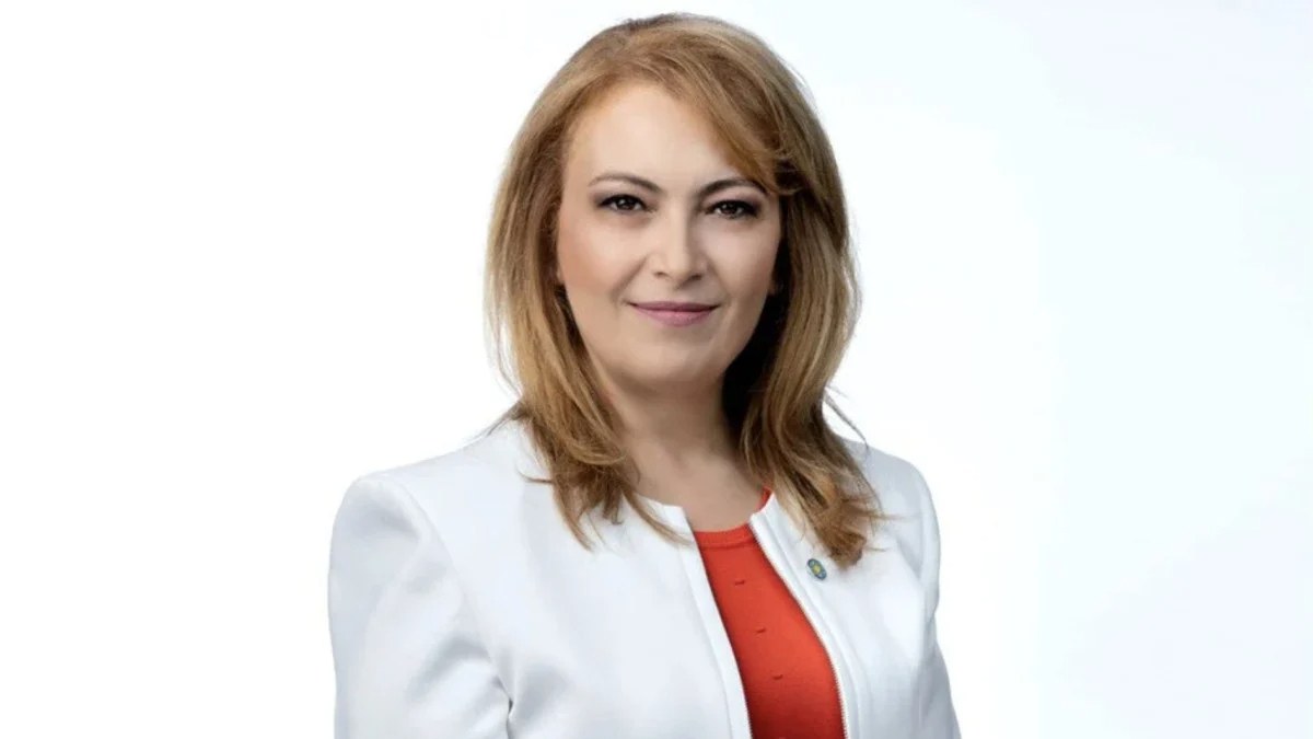 İyi Parti'de istifa rüzgarı! Milletvekili Ayşe Sibel Yanıkömeroğlu partiden ayrıldı
