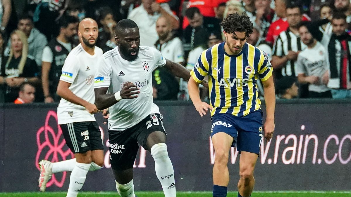 Fenerbahçe'de Beşiktaş derbilerinin en deneyimli ismi Ferdi Kadıoğlu!