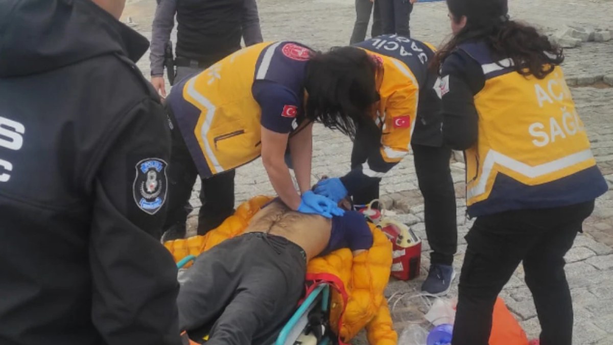 Antalya'da falezlerden denize düştü! 30 dakikalık kalp masajıyla hayata tutundu