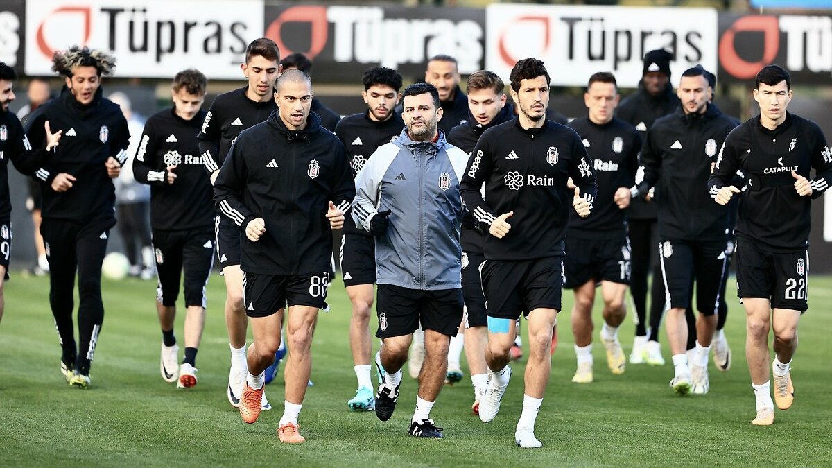 Beşiktaş'tan sakatlık açıklaması: 7 oyuncu Lugano maçında yok