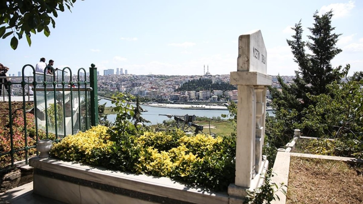 İstanbul'da mezarlık ücretlerine zam geldi
