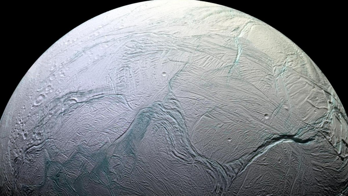 Satürn'ün uydusunda yaşam için gerekli bileşen bulundu