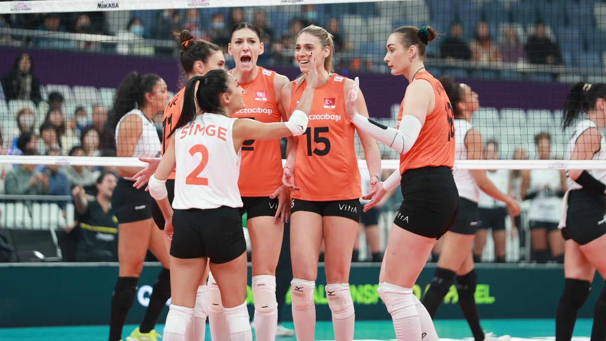 Voleybol Dünya Şampiyonası'nda İki Türk Takımı Finalde