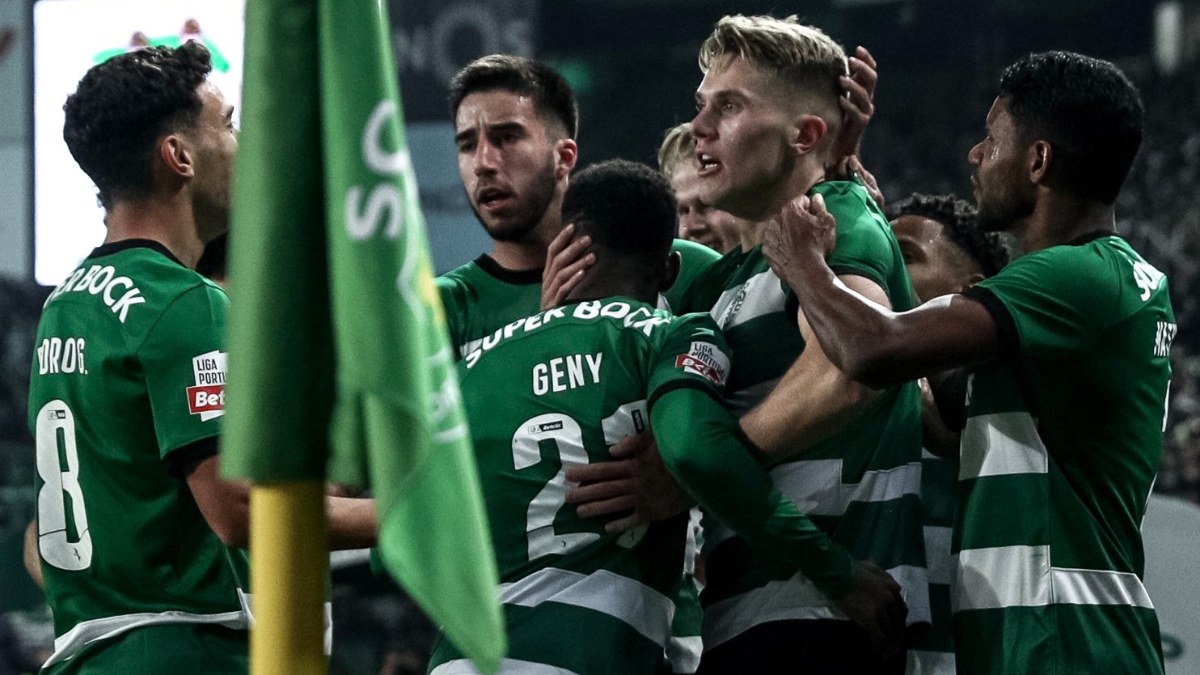 Porto'yu deviren Sporting liderliğini sürdürdü