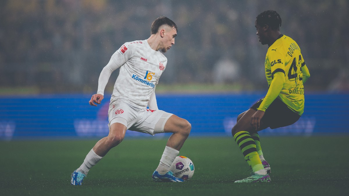 Mainz ile berabere kalan Borussia Dortmund'un galibiyet hasreti sürüyor